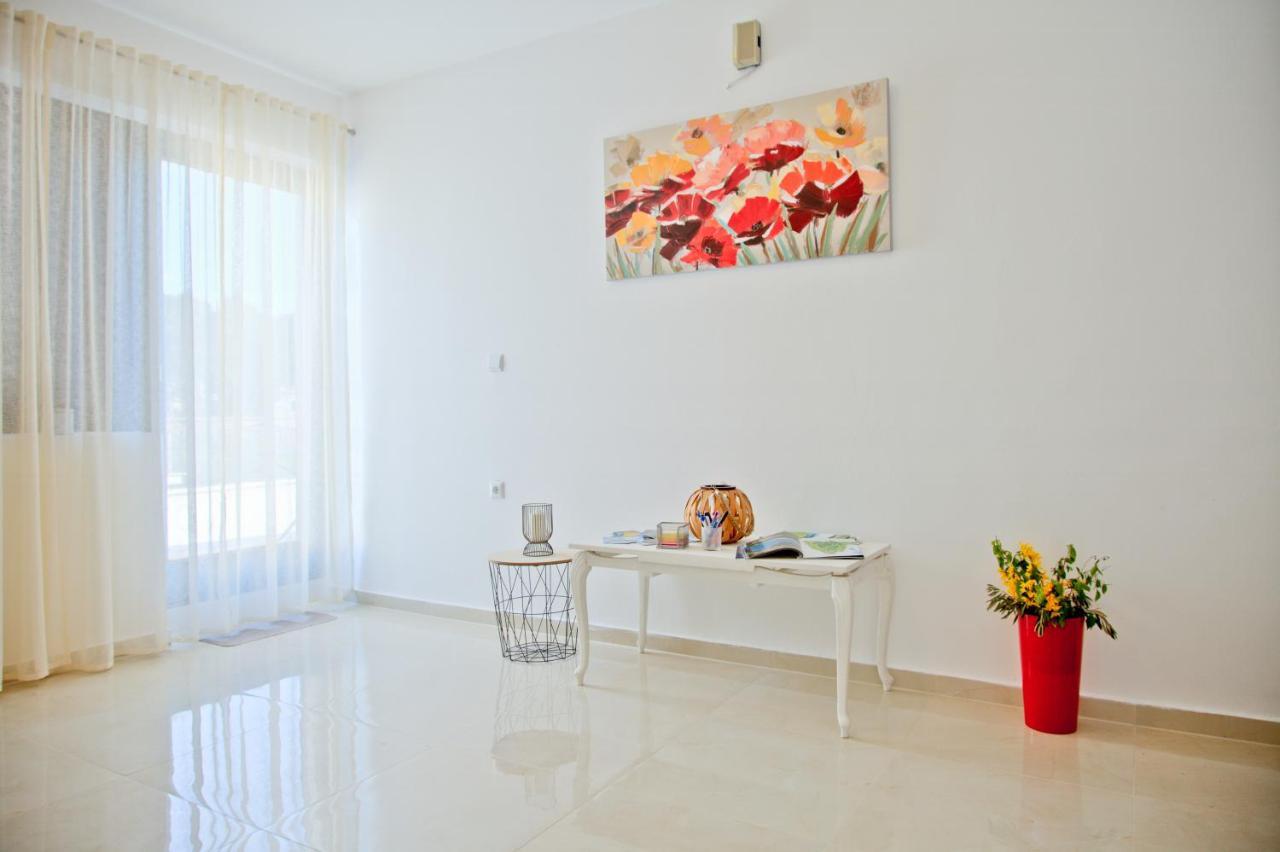 Apartment Karolina - Green Oasis Πούλα Εξωτερικό φωτογραφία