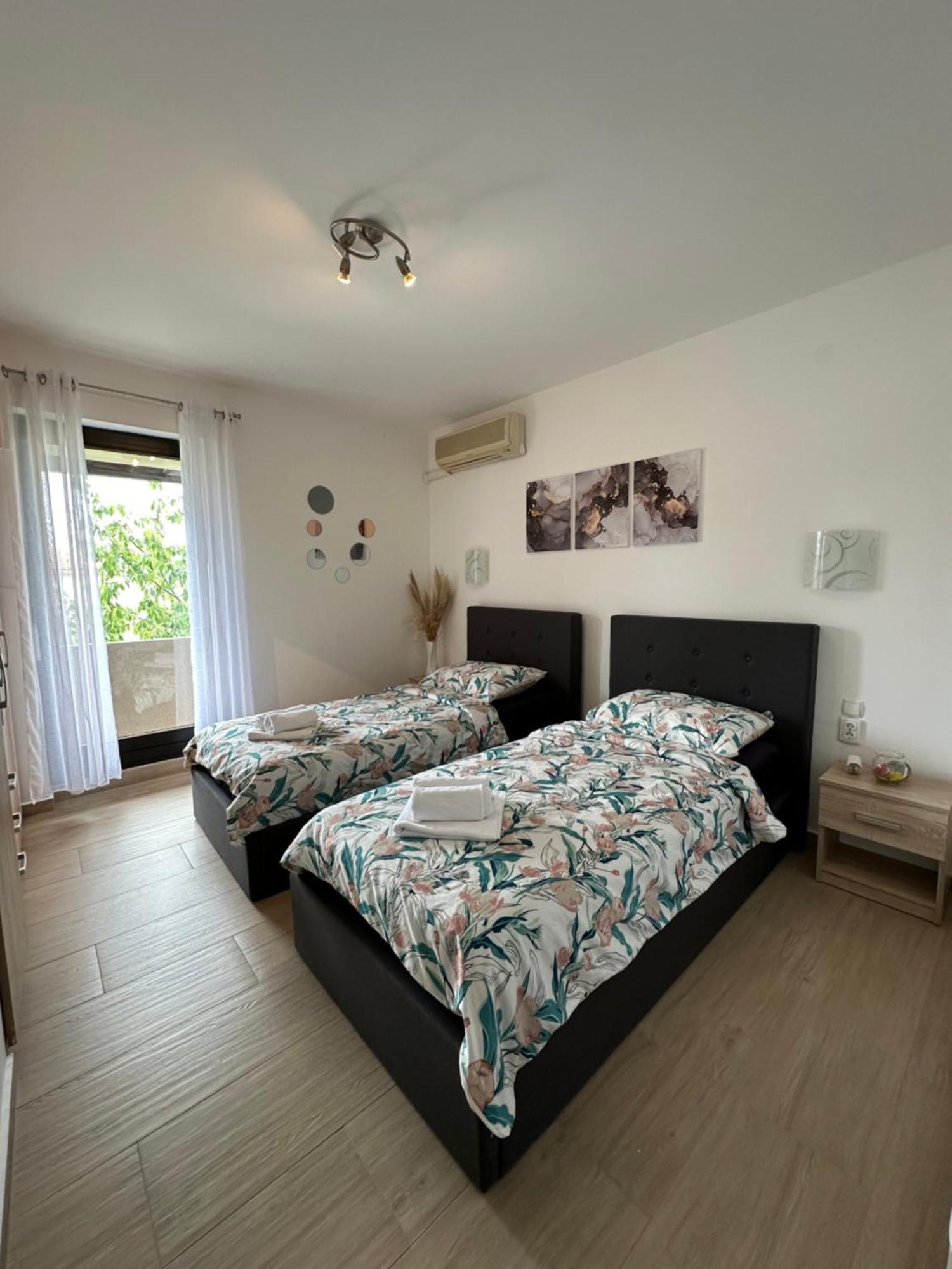 Apartment Karolina - Green Oasis Πούλα Εξωτερικό φωτογραφία