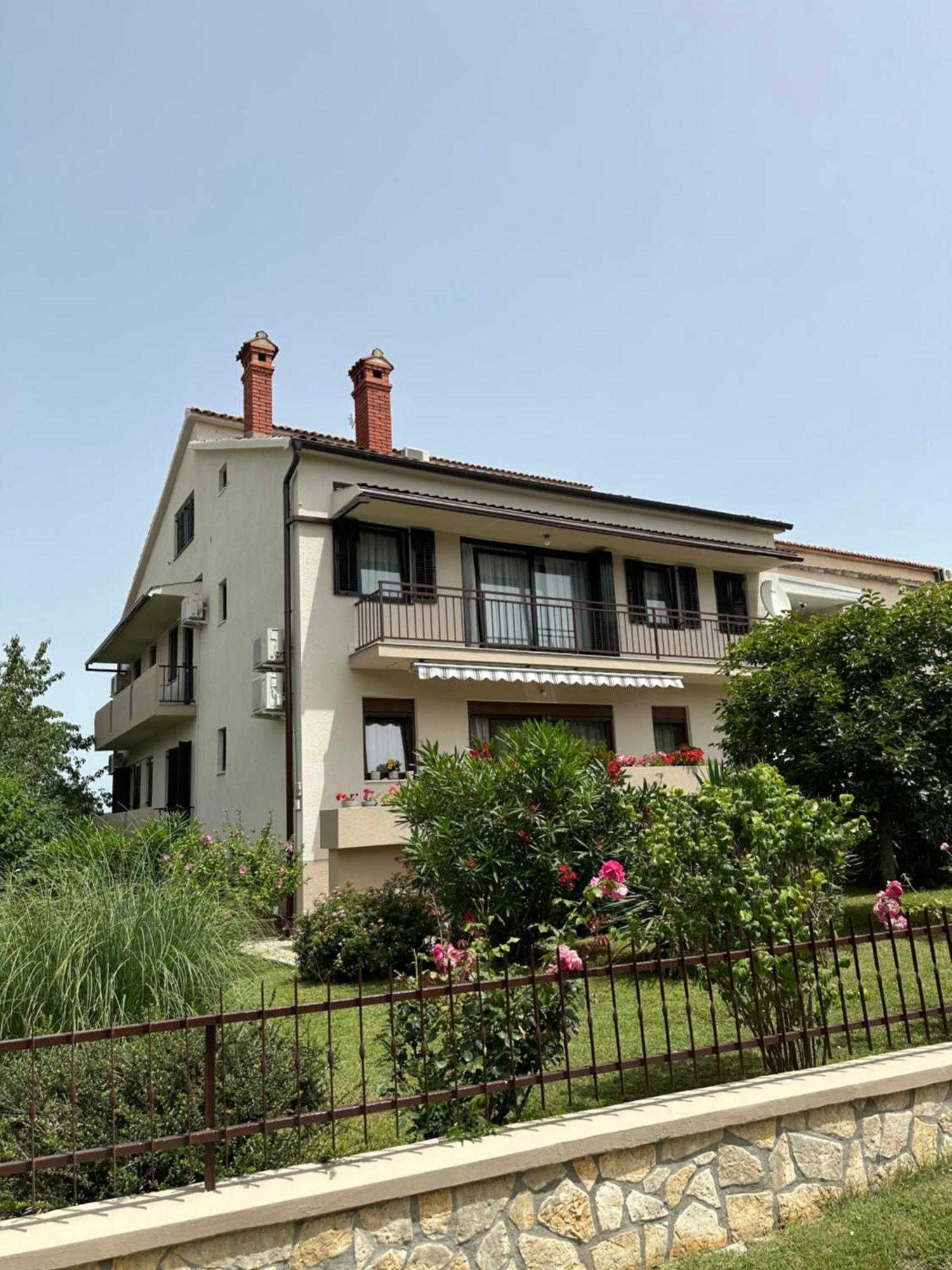Apartment Karolina - Green Oasis Πούλα Εξωτερικό φωτογραφία
